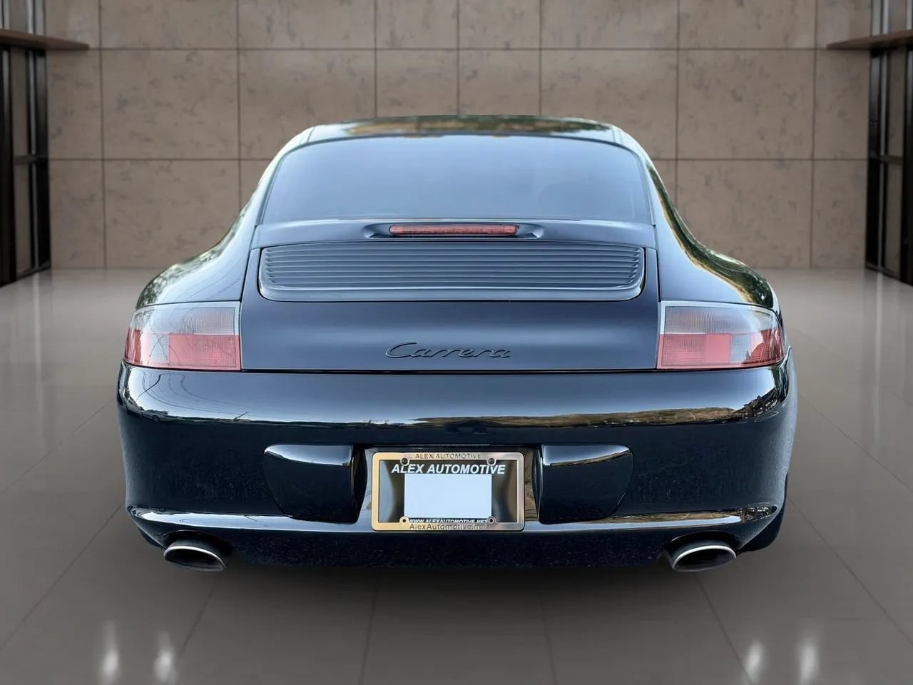 Used 2002 Porsche 911 Carrera RWD image 6