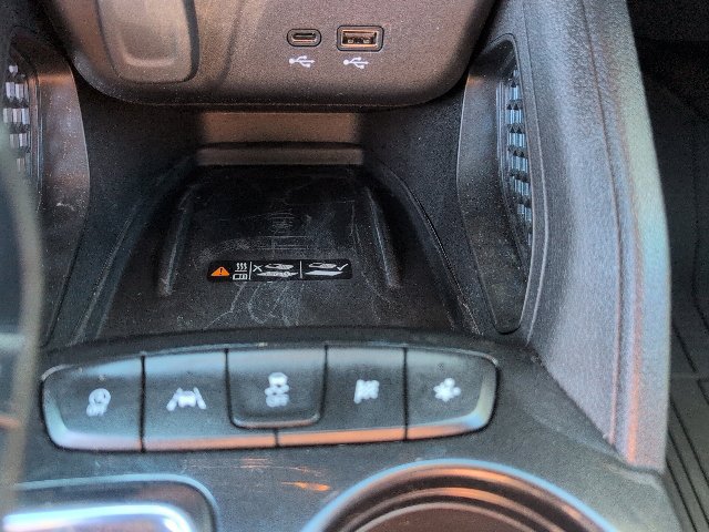Used 2025 Chevrolet TrailBlazer LT w/ Convenience Package FWD image 30