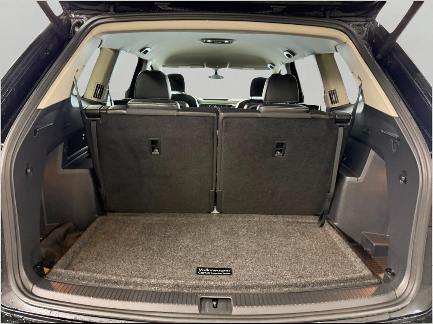 Used 2022 Volkswagen Atlas SE image 28