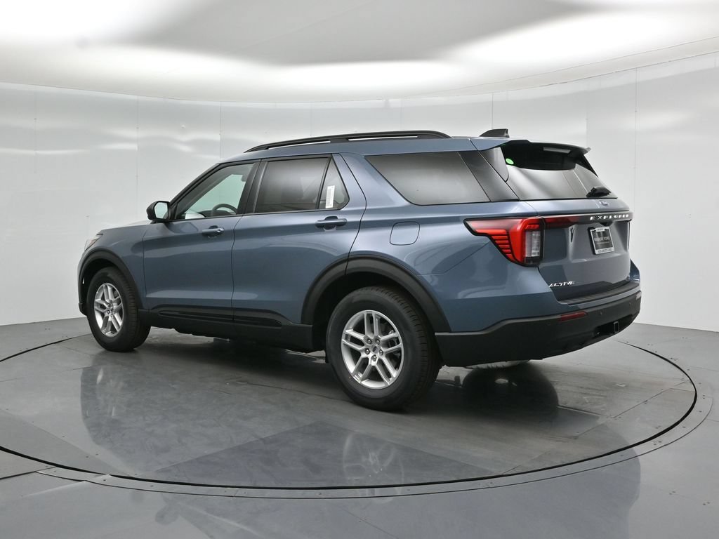 New 2026 Ford Explorer Active RWD image 6