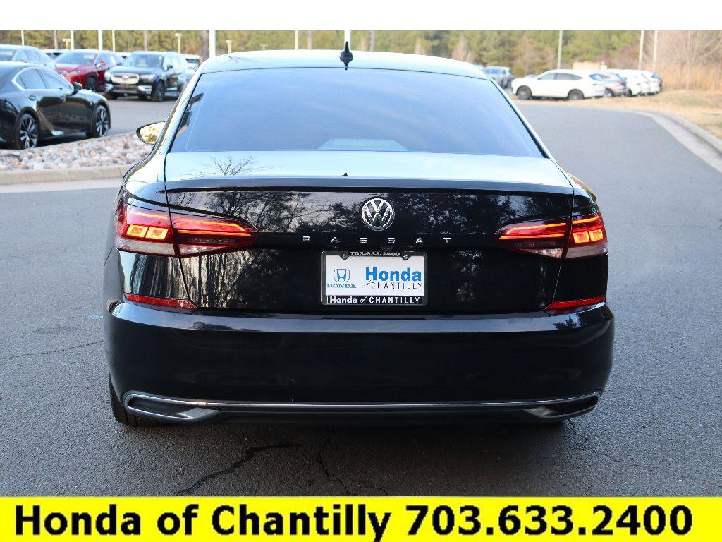 Used 2020 Volkswagen Passat 2.0T SE w/ Sunroof Package image 6