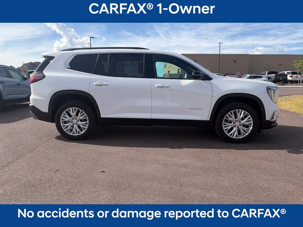 Used 2026 GMC Acadia Elevation w/ Elevation Premium Package AWD/4WD image 3