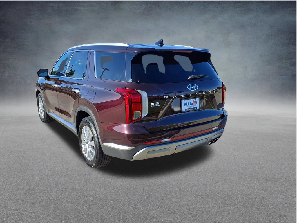 Used 2023 Hyundai Palisade SEL FWD image 6
