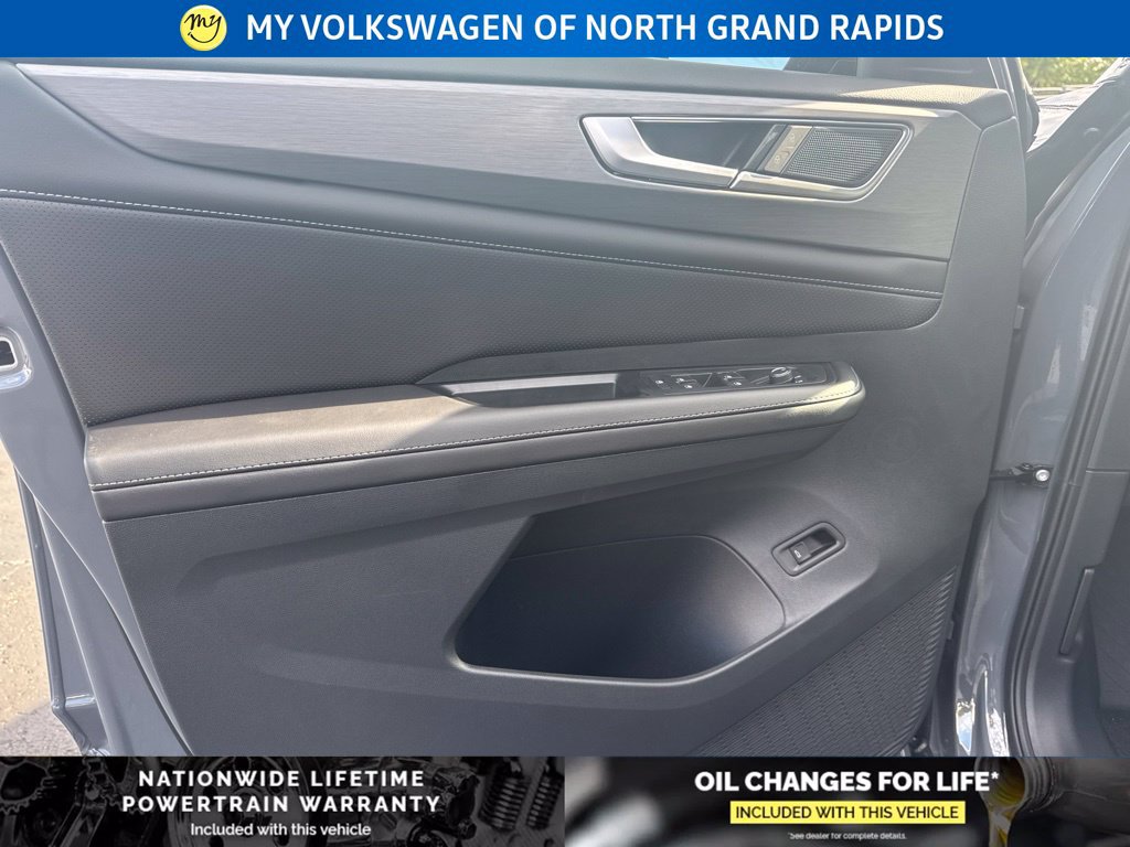 New 2026 Volkswagen Atlas Cross Sport SE AWD/4WD image 10