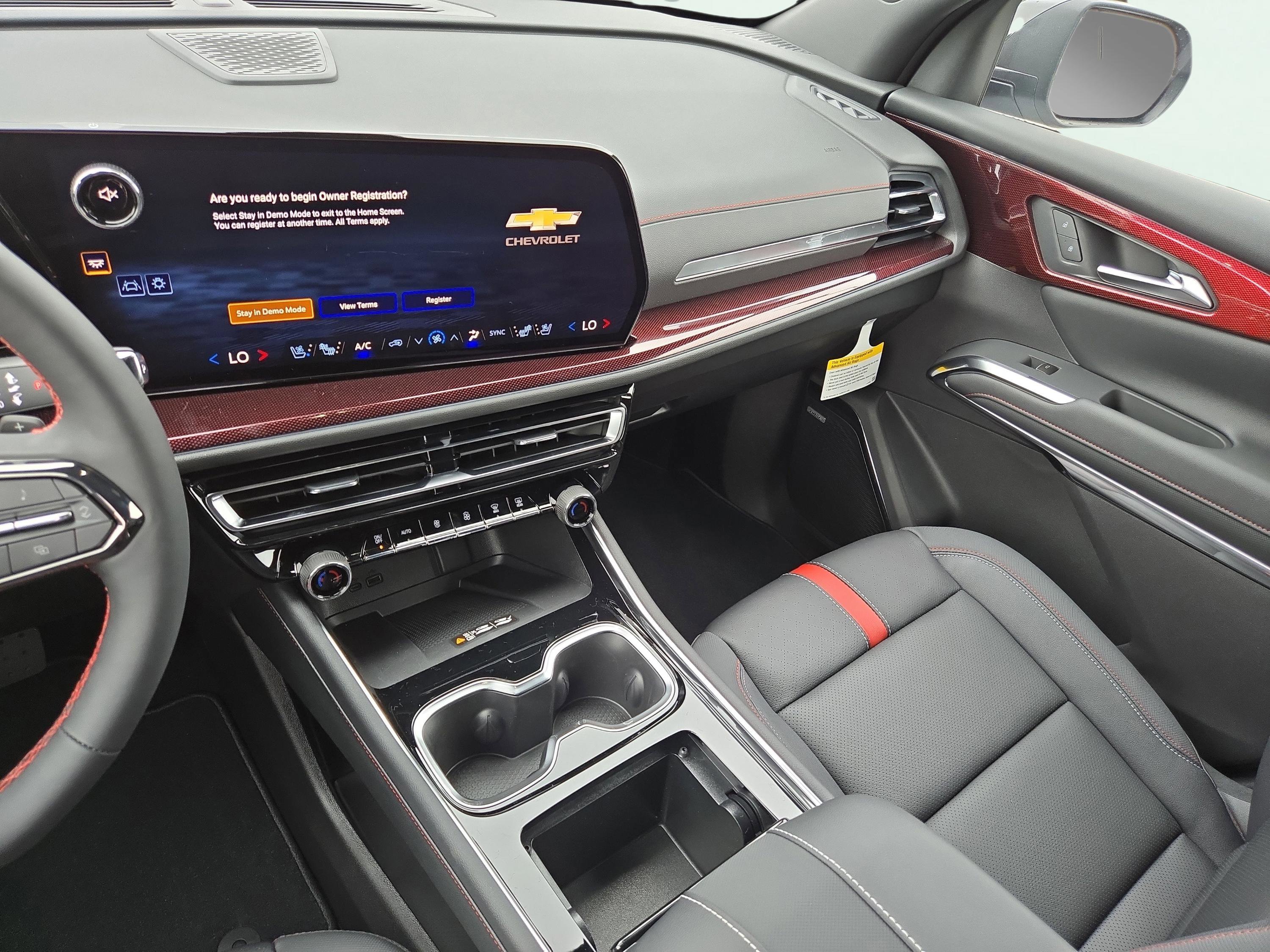 New 2026 Chevrolet Traverse RS image 25