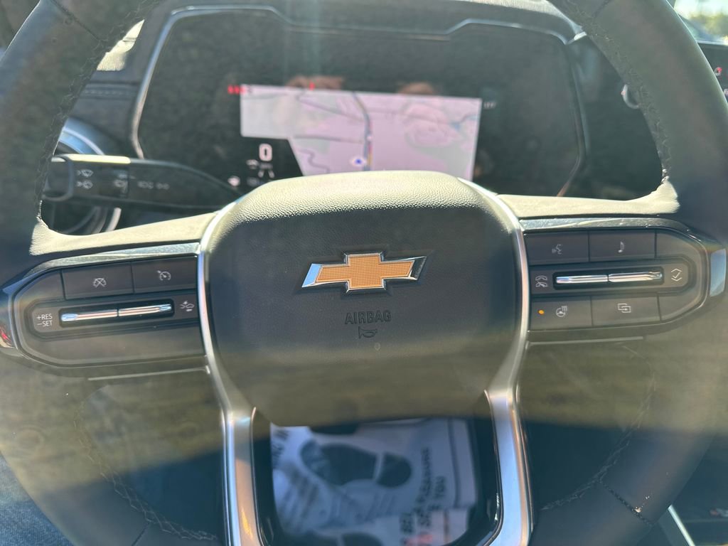 Used 2025 Chevrolet Colorado LT w/ LT Convenience Package image 19