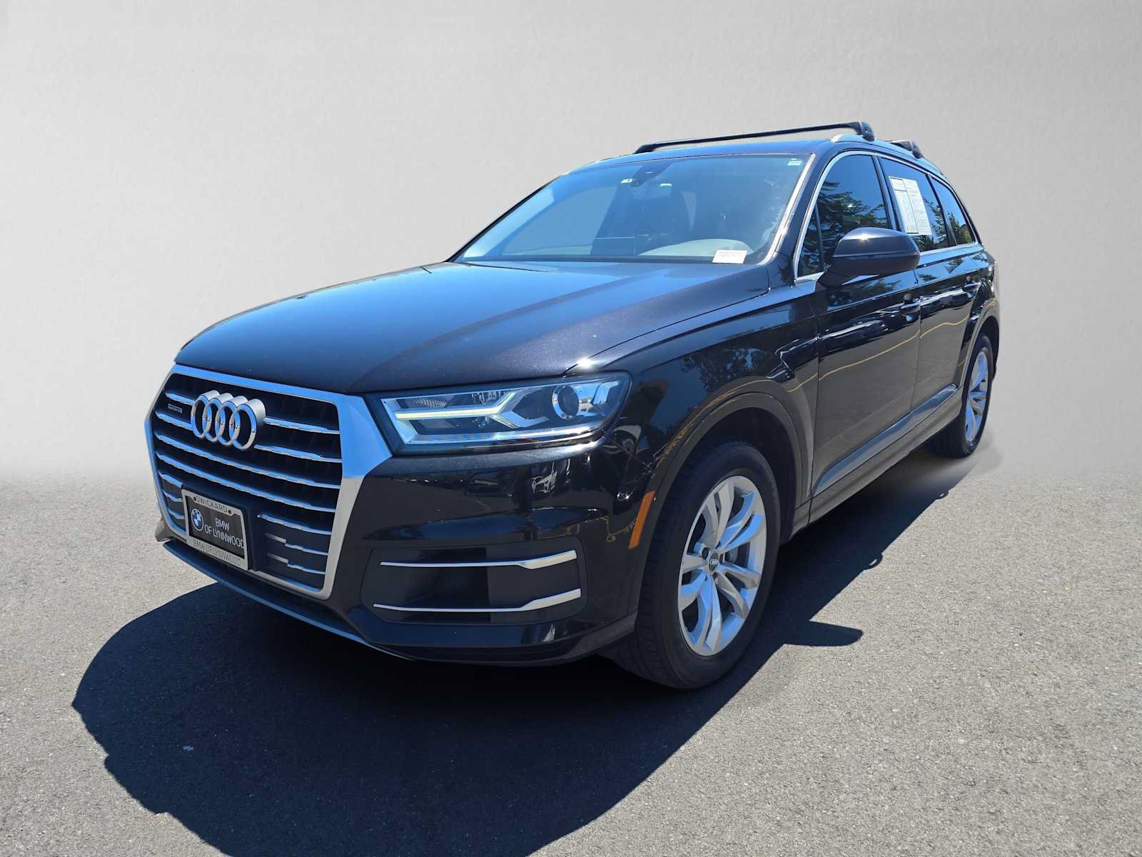Used 2017 Audi Q7 3.0T Premium AWD/4WD image 7