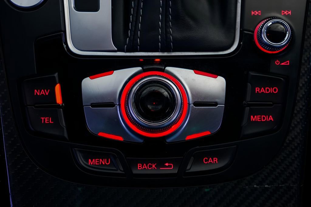 Used 2015 Audi RS 5 Coupe w/ Technology Package image 34