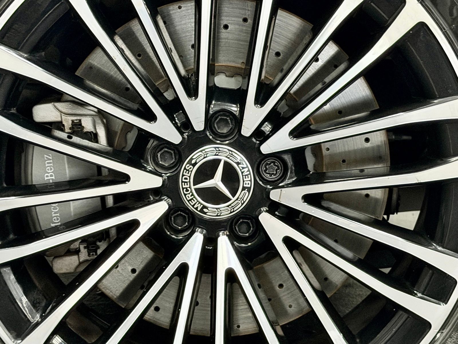 Certified 2022 Mercedes-Benz S 500 4MATIC image 18