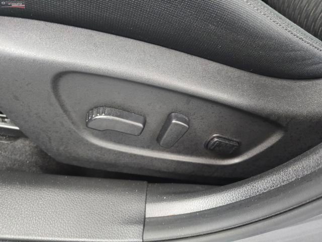 Used 2020 Nissan Rogue SV image 24