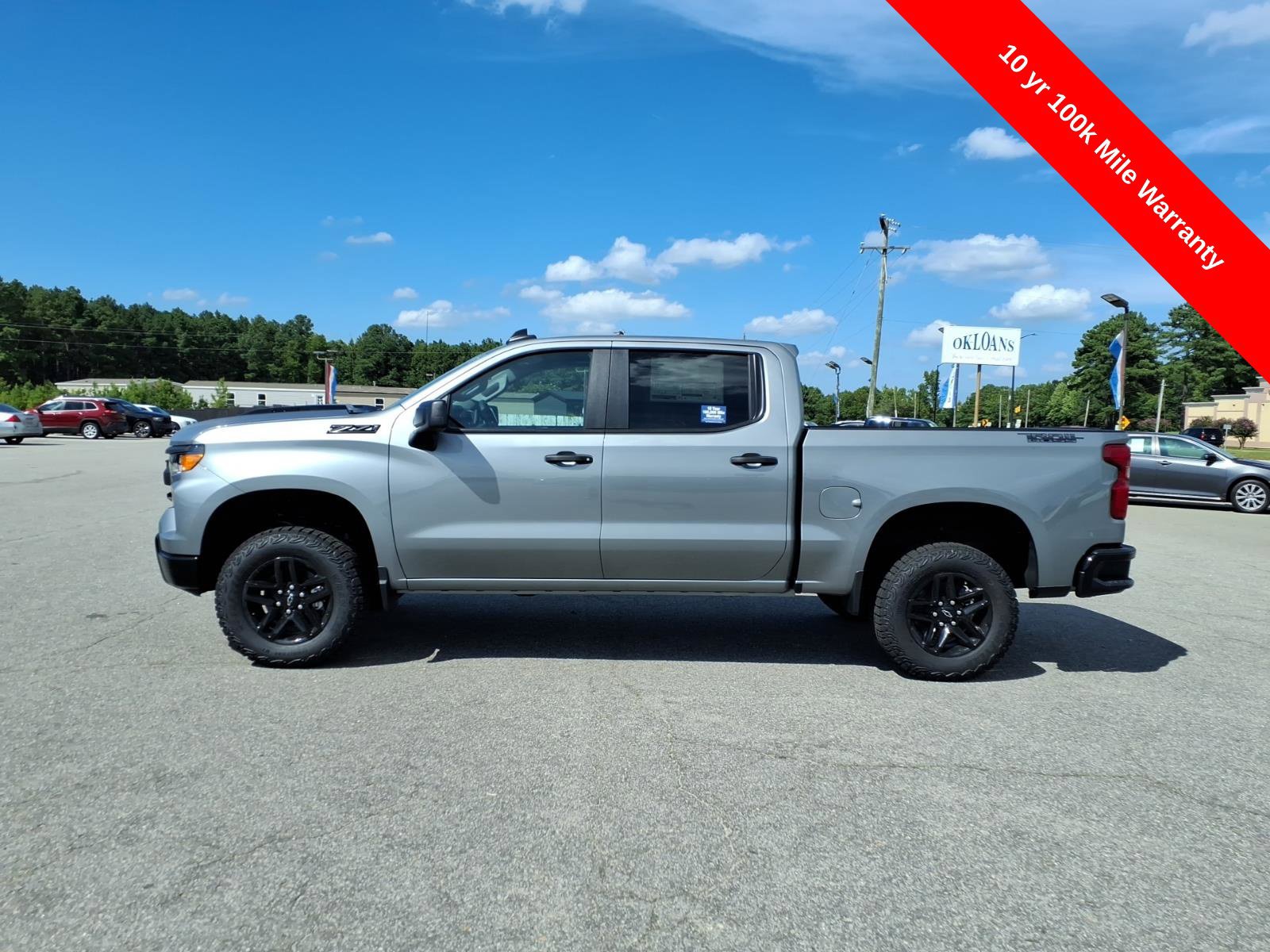 New 2026 Chevrolet Silverado 1500 Custom Trail Boss w/ Dark Appearance Package AWD/4WD image 2