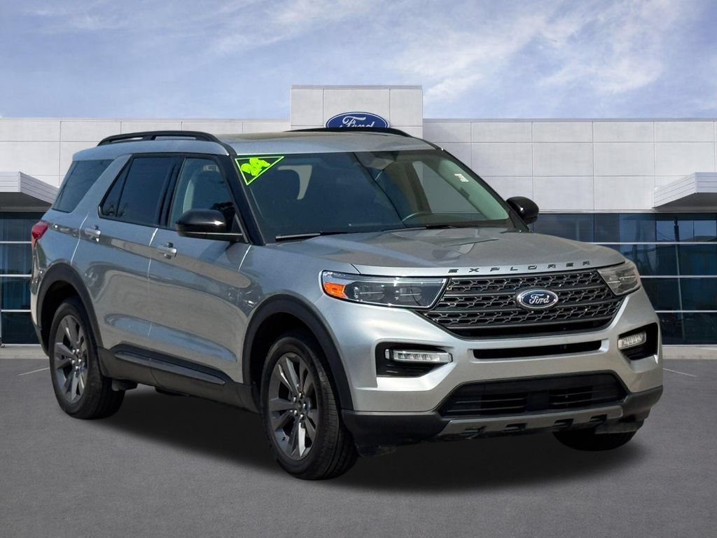 Used 2024 Ford Explorer XLT w/ Equipment Group 202A AWD/4WD video 2