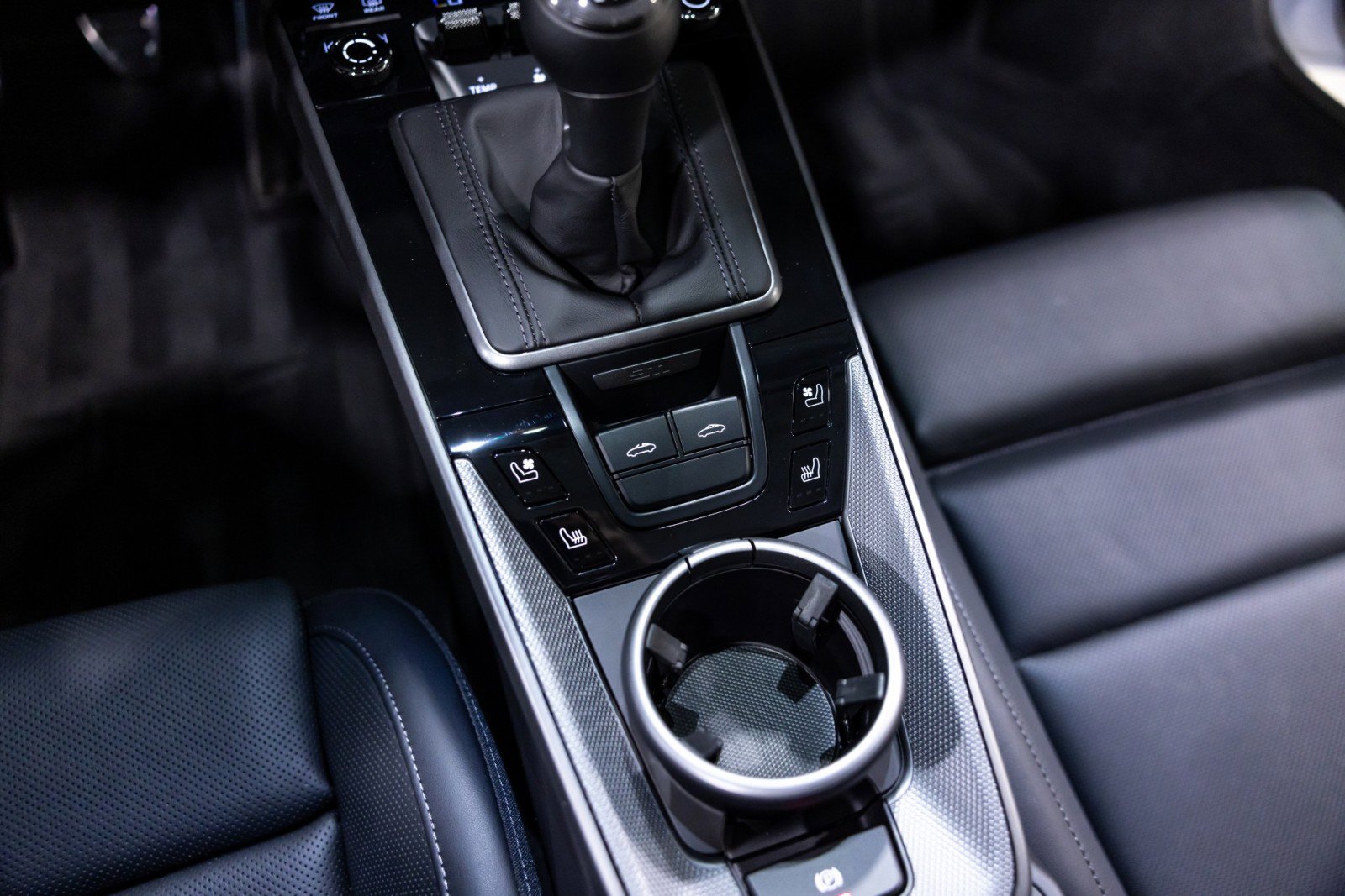 Used 2024 Porsche 911 Targa 4S w/ Premium Package image 51