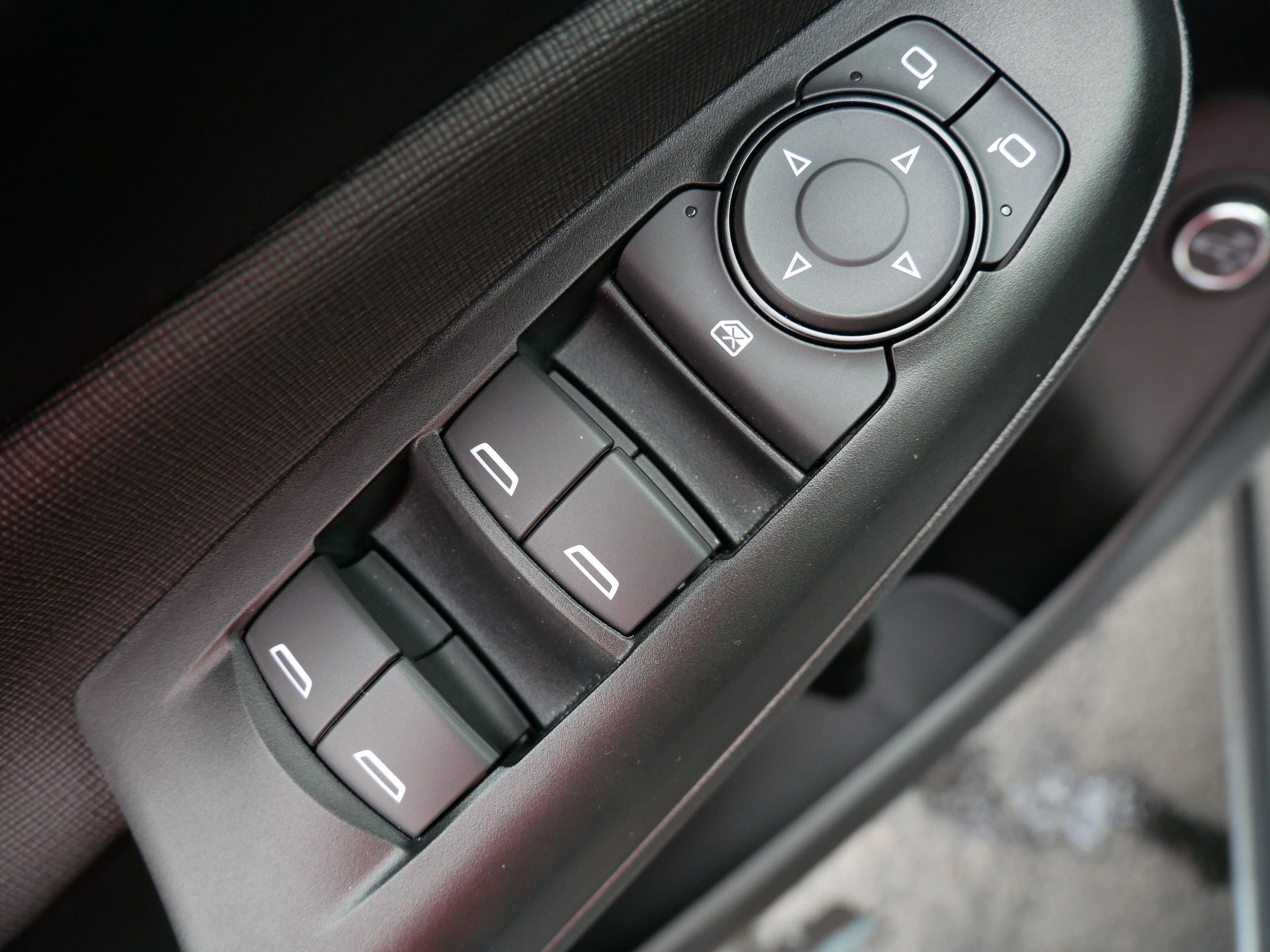 Used 2025 Buick Envista Avenir image 19