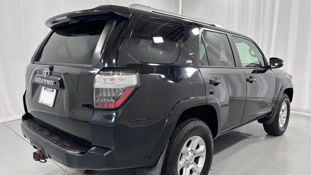 Used 2016 Toyota 4Runner SR5 Premium AWD/4WD image 6