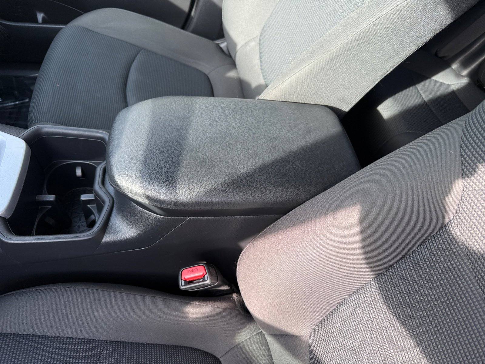 Used 2024 Toyota RAV4 LE image 14