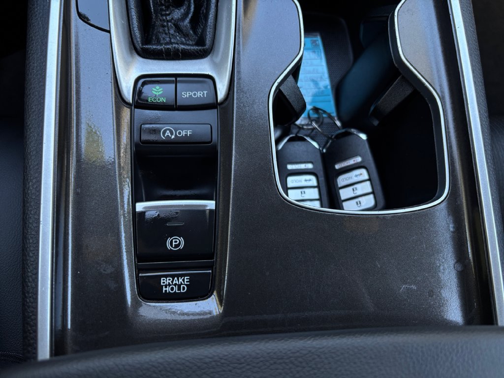 Used 2022 Honda Accord Sport image 24