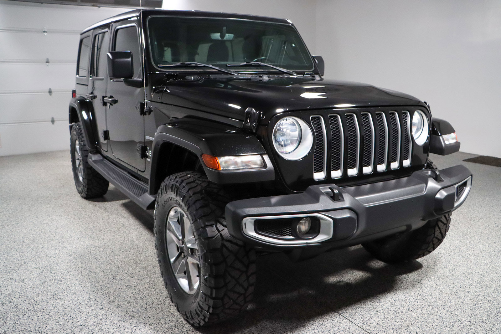 Used 2022 Jeep Wrangler Unlimited Sahara image 6