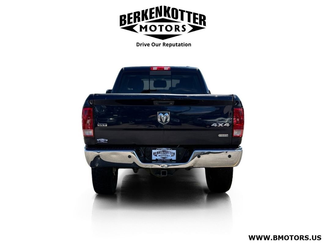 Used 2012 RAM 2500 SLT w/ Technology Group AWD/4WD image 4