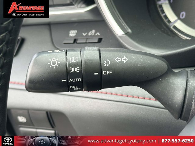 Used 2022 Toyota Highlander XSE AWD/4WD image 28