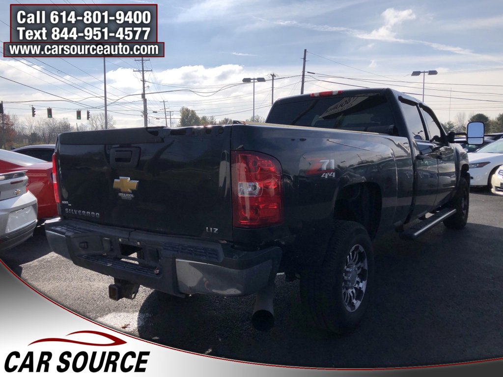 Used 2007 Chevrolet Silverado 2500 LTZ w/ Suspension Package, Off-Road image 5