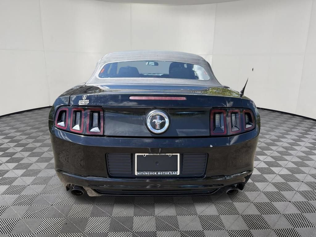 Used 2014 Ford Mustang Convertible RWD image 6