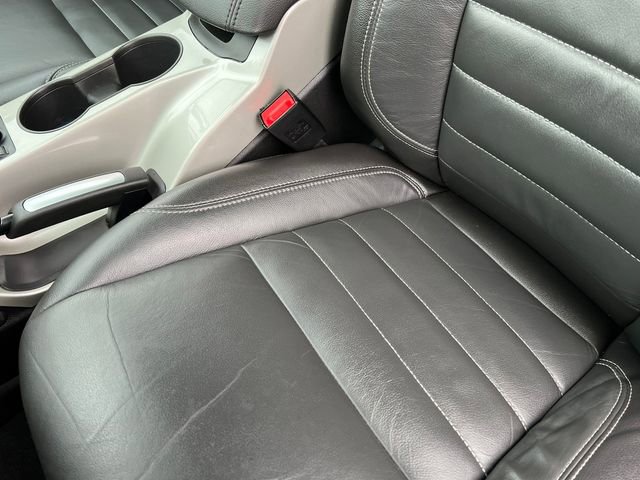 Used 2015 Ford C-MAX SEL image 13