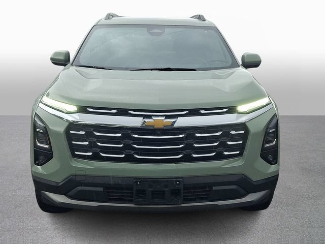 Used 2025 Chevrolet Equinox LT w/ Convenience Package II AWD/4WD image 2
