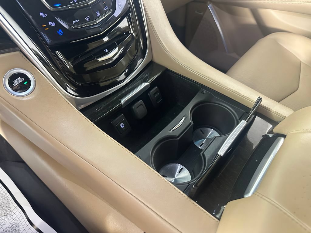 Used 2018 Cadillac Escalade ESV Platinum AWD/4WD image 43