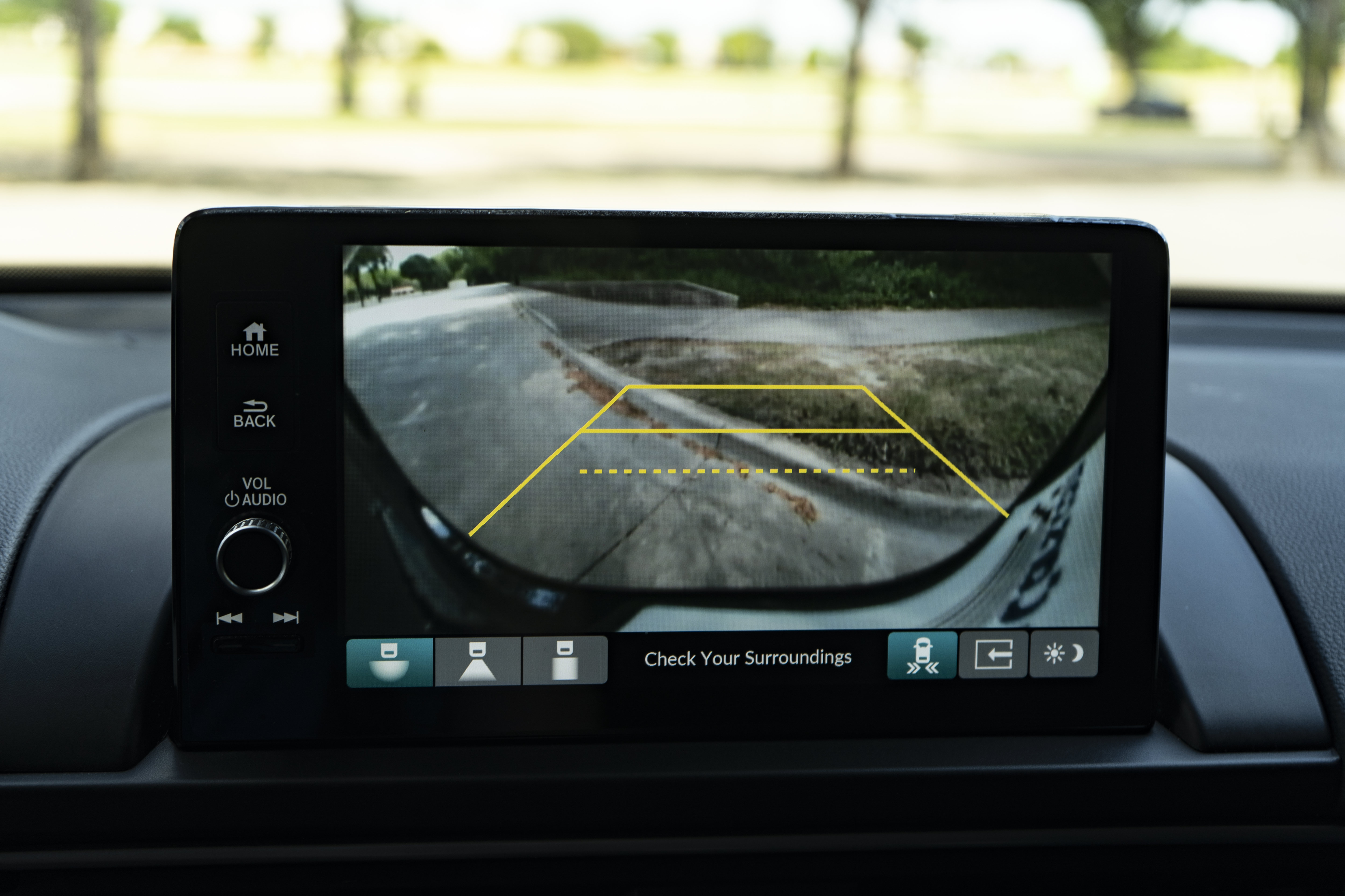 Certified 2025 Honda Pilot EX-L image 32