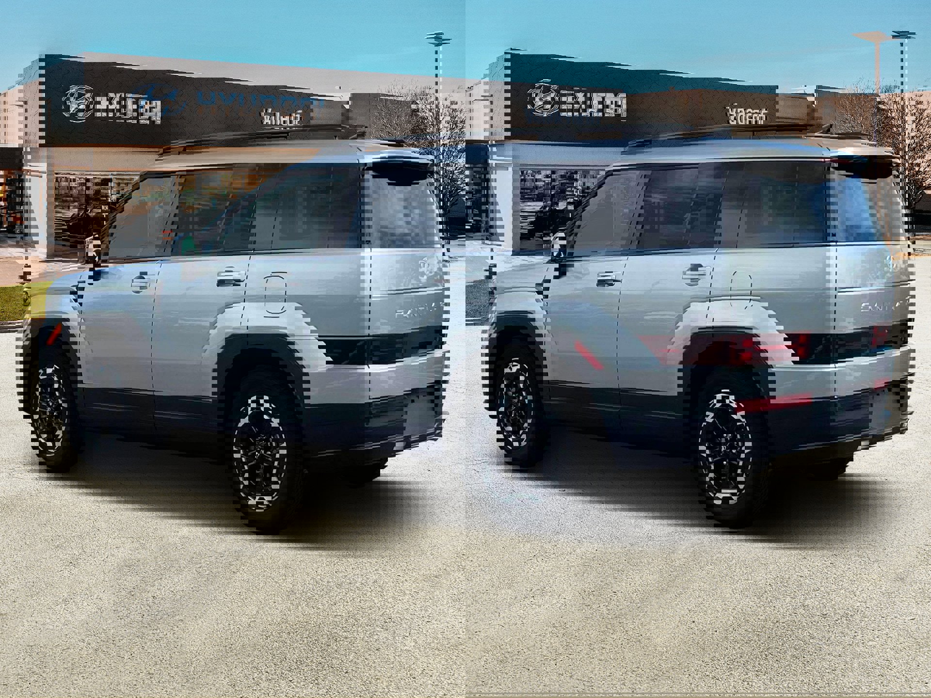 Certified 2025 Hyundai Santa Fe SEL image 4