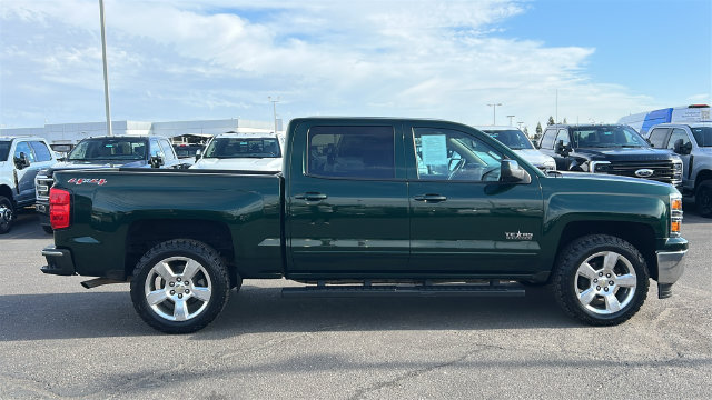 Used 2015 Chevrolet Silverado 1500 LT w/ Texas Edition, 1LT Trim AWD/4WD image 2