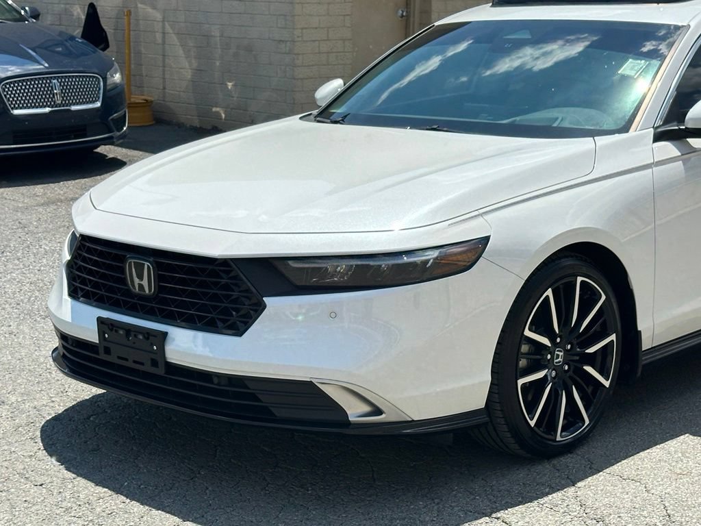 Used 2025 Honda Accord Touring image 39