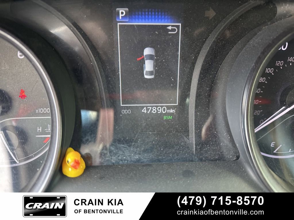 Used 2023 Toyota Camry SE w/ Convenience Package FWD image 18