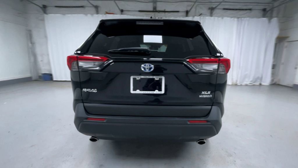 Certified 2023 Toyota RAV4 XLE image 23