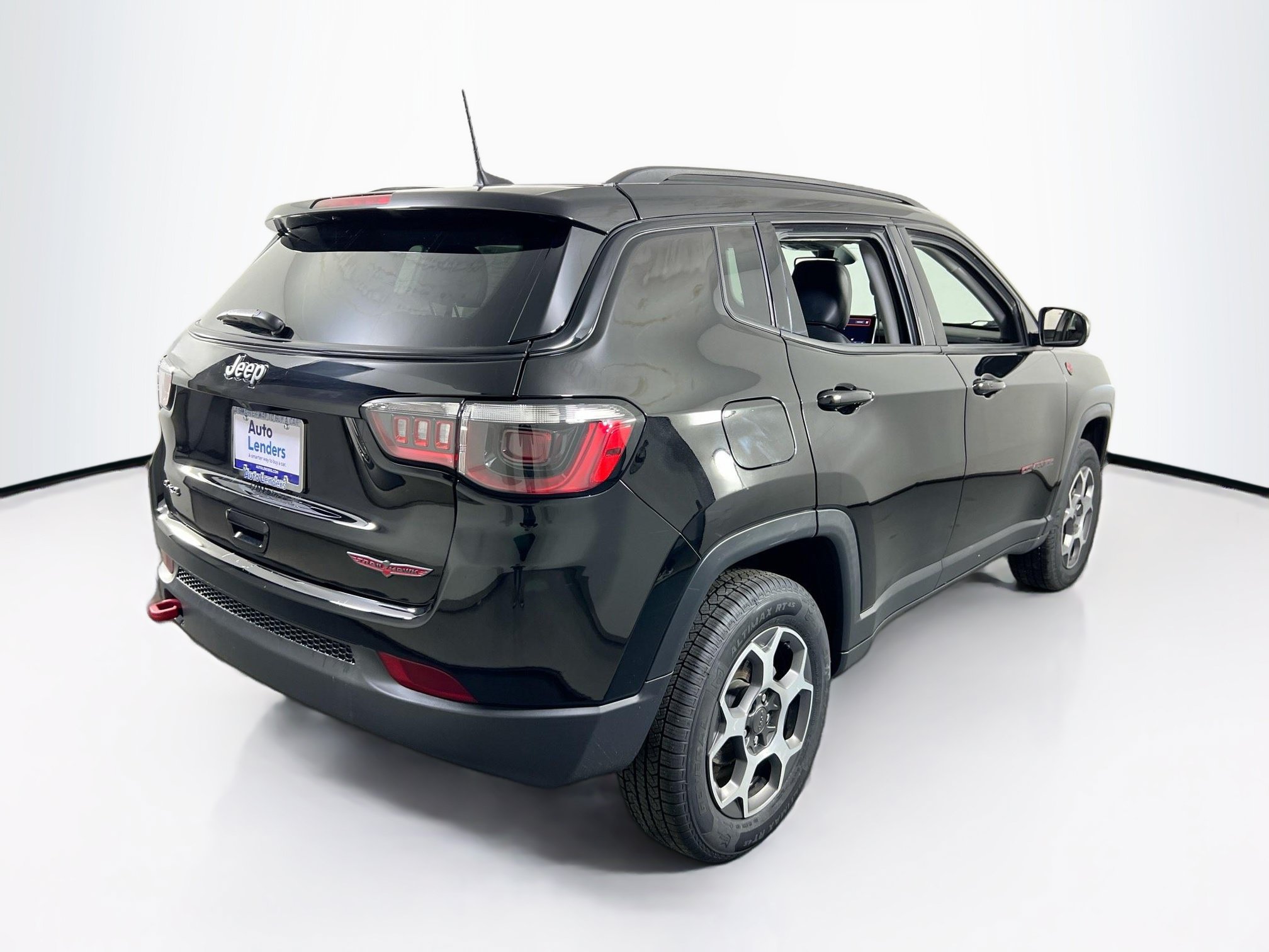 Used 2022 Jeep Compass Trailhawk AWD/4WD image 5