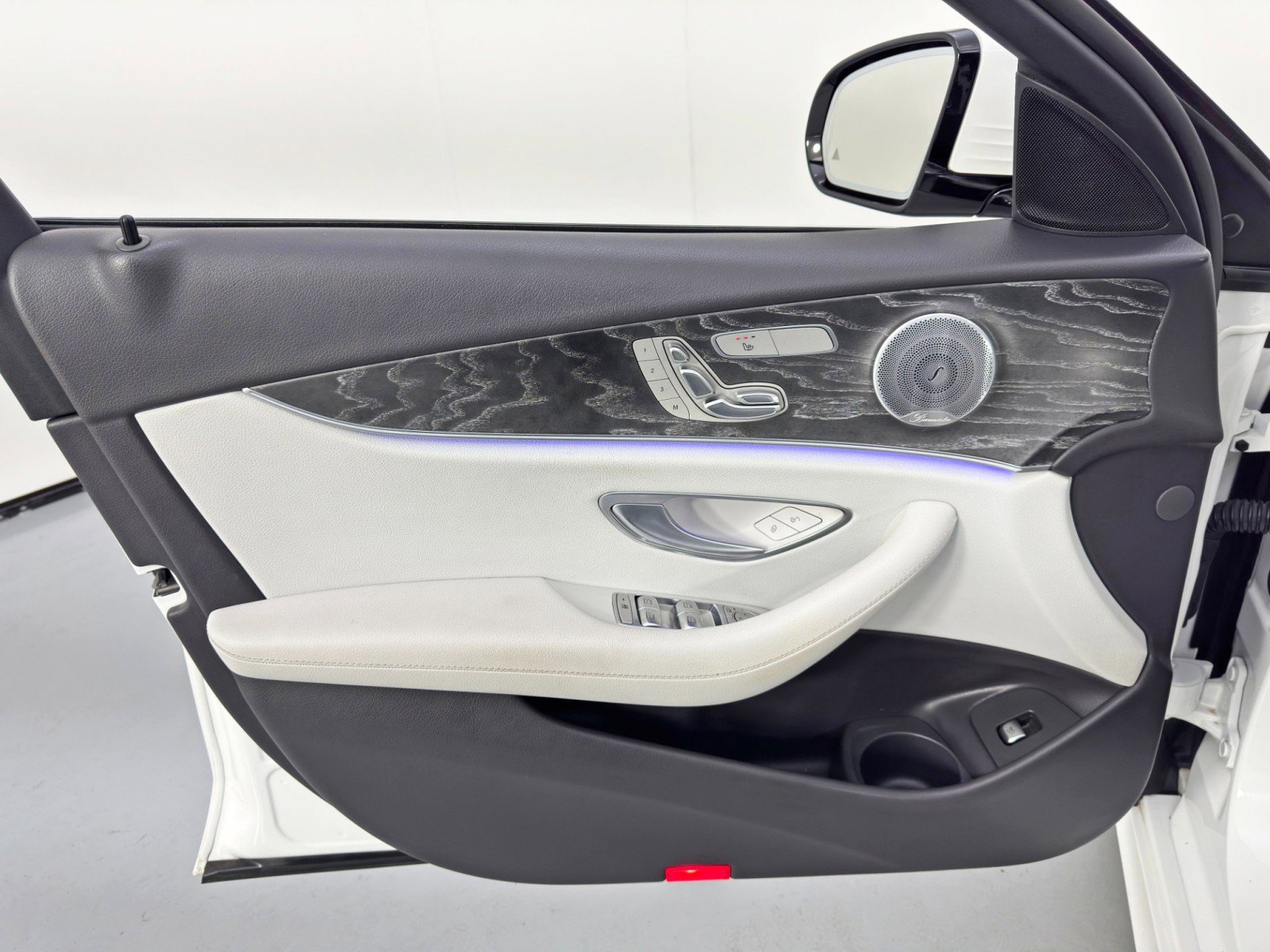 Used 2021 Mercedes-Benz E 350 Sedan w/ Premium Package image 48