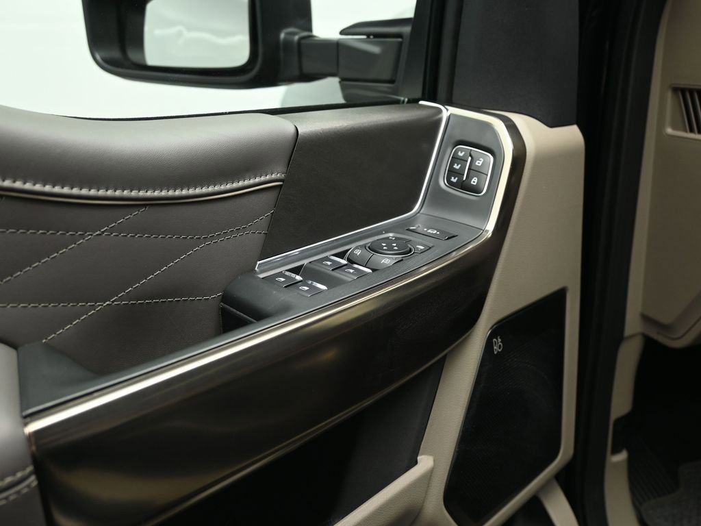 New 2026 Ford F350 Platinum w/ Platinum Plus Package image 9