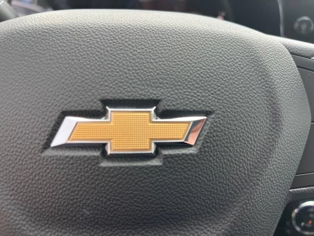 New 2026 Chevrolet Trax LT w/ Sunroof Package FWD image 32