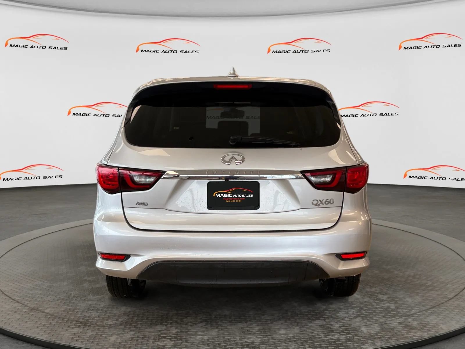 Used 2019 INFINITI QX60 Pure AWD/4WD image 9