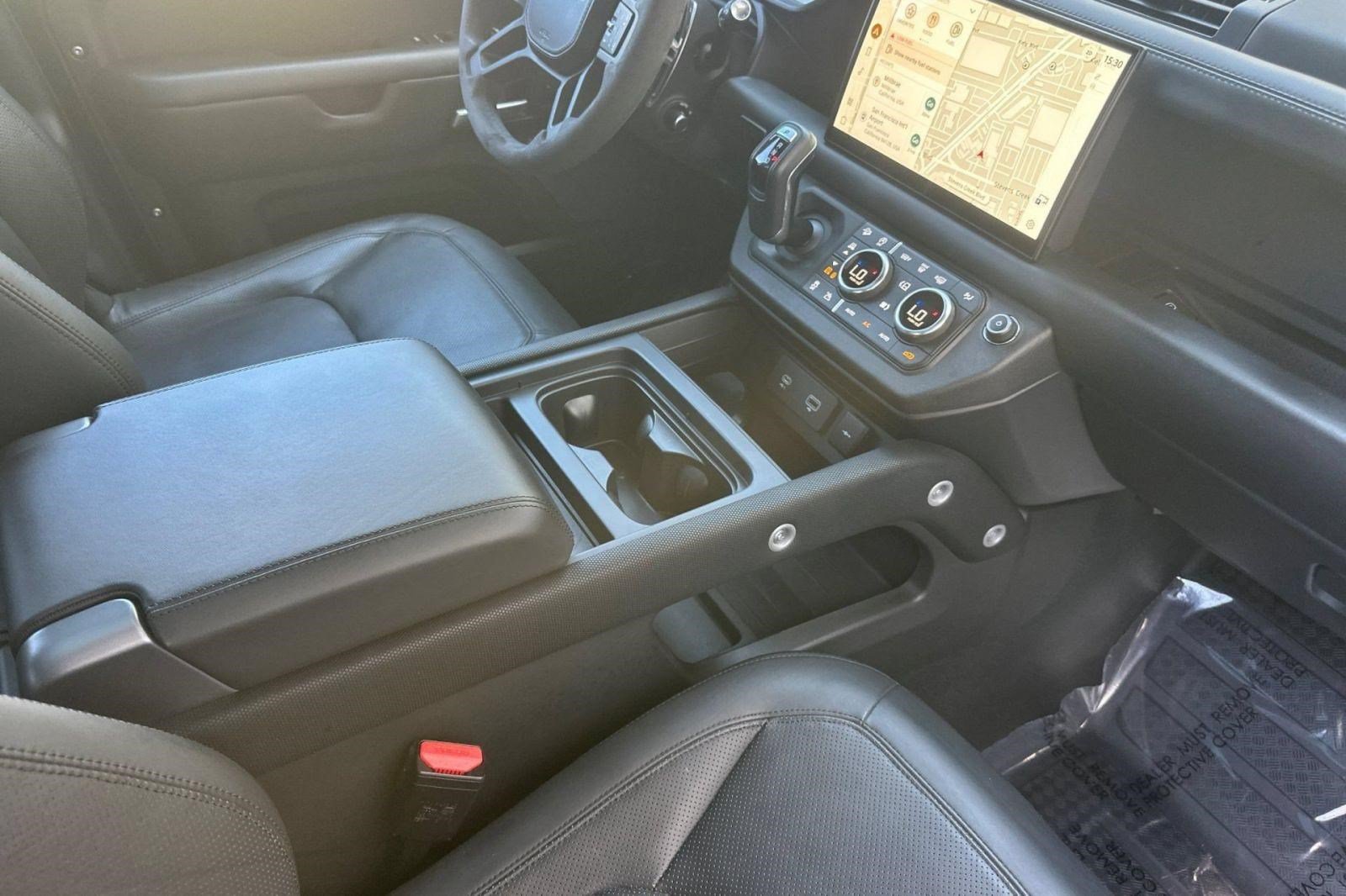 Used 2024 Land Rover Defender 110 Carpathian Edition AWD/4WD image 36