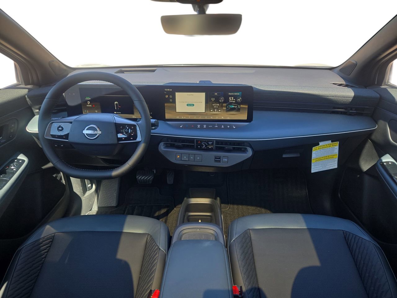 New 2026 Nissan Leaf Platinum+ w/ Cargo Package (Platinum+) FWD image 9
