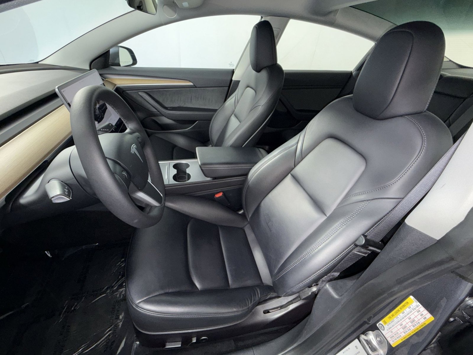 Used 2023 Tesla Model 3 Standard Range image 13