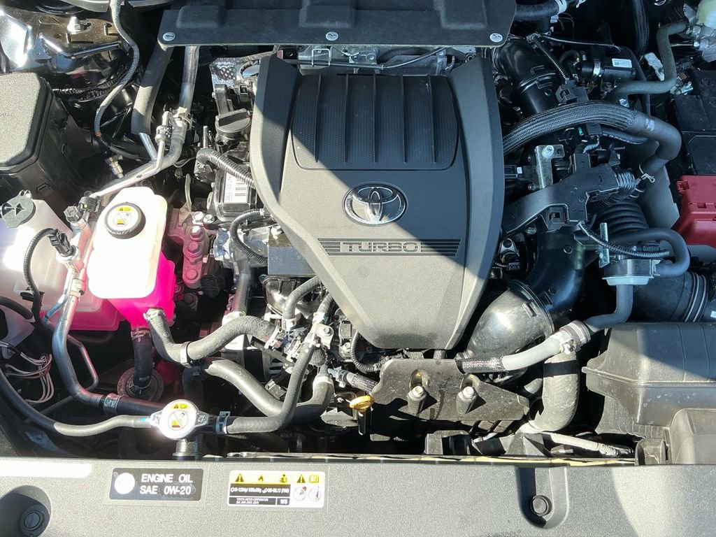 Used 2025 Toyota Grand Highlander AWD image 25
