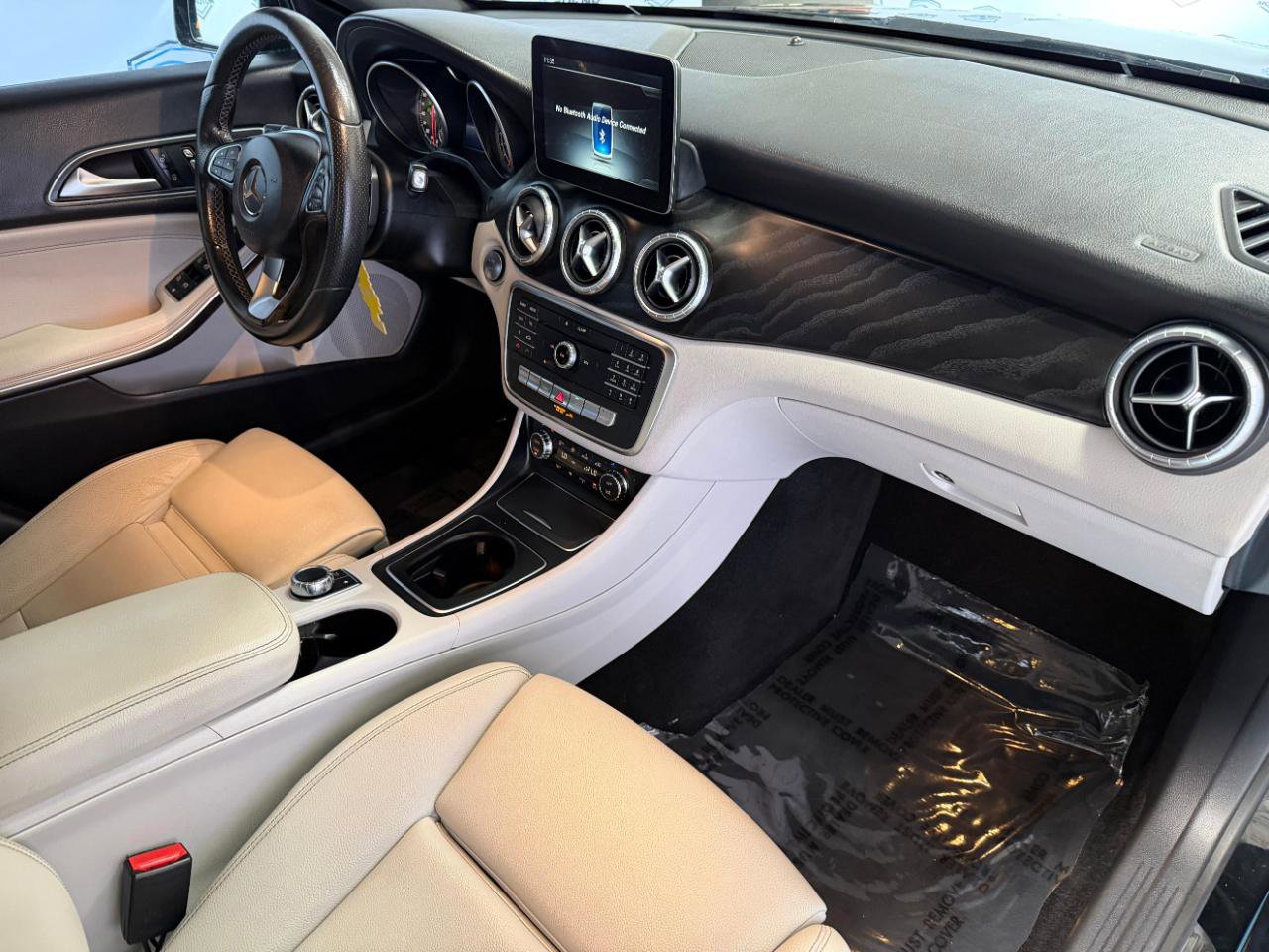 Used 2018 Mercedes-Benz CLA 250 4MATIC image 29