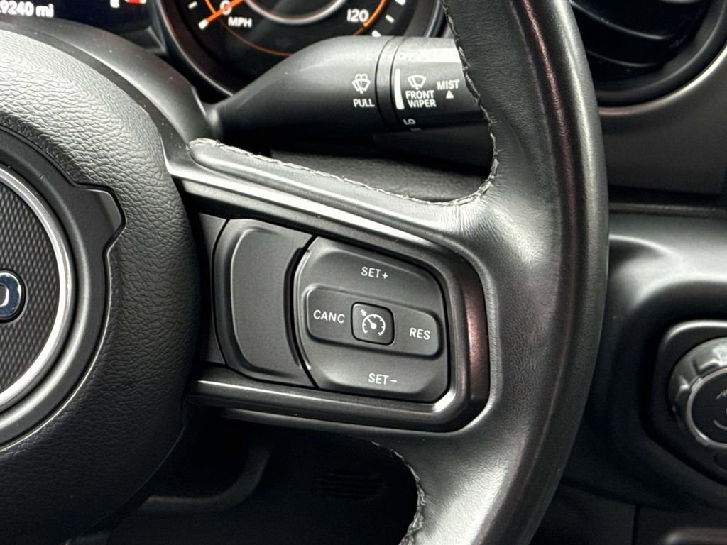 Used 2022 Jeep Gladiator Willys image 22