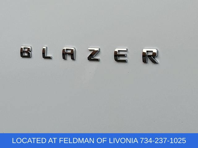 Used 2025 Chevrolet Blazer LT AWD/4WD image 30