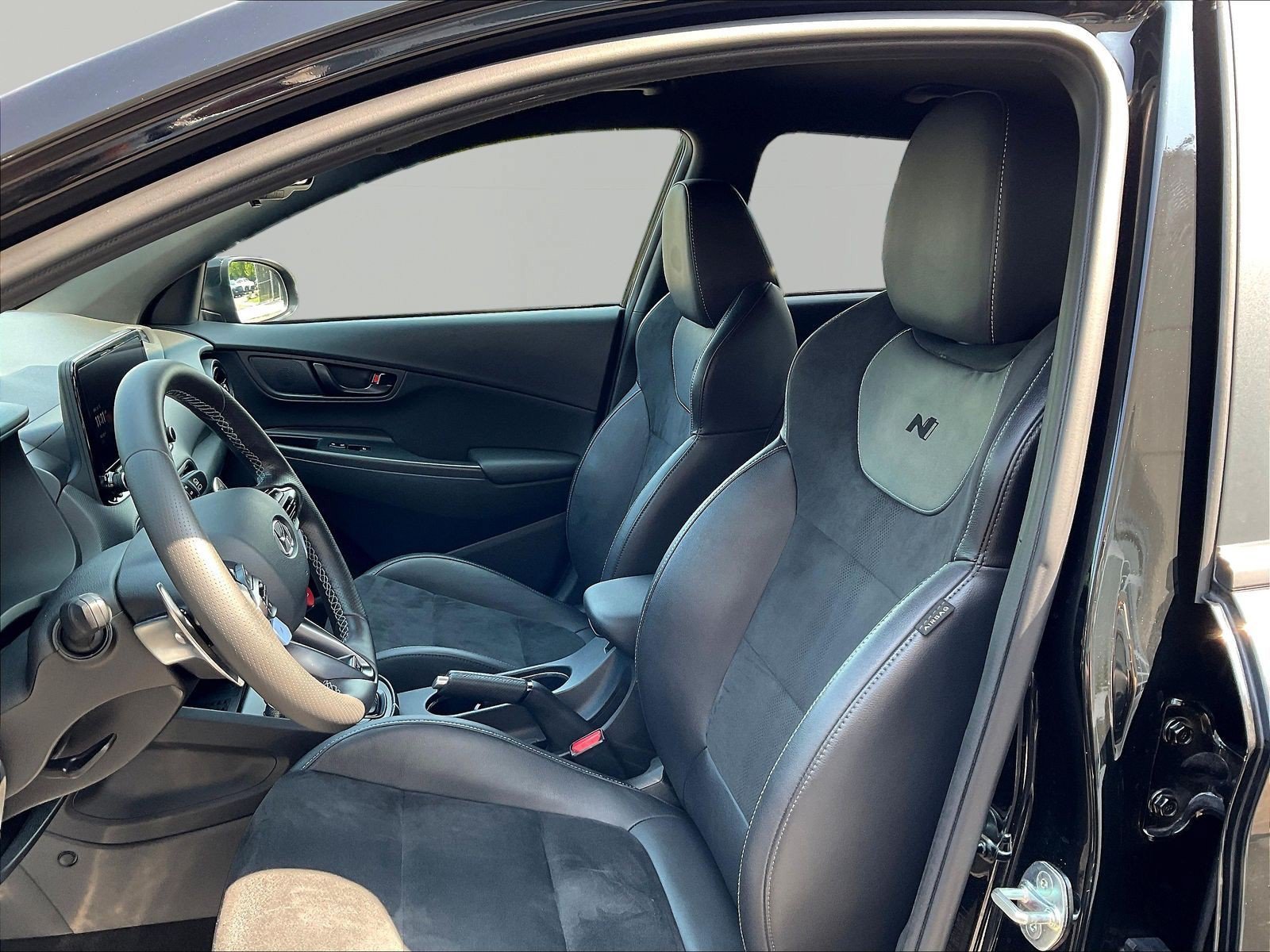 Certified 2022 Hyundai Kona N FWD image 21