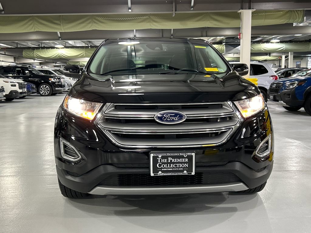 Used 2018 Ford Edge Titanium w/ Equipment Group 301A image 6