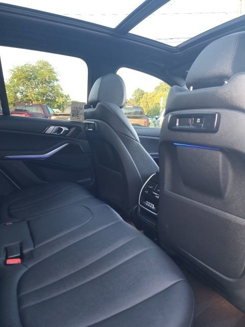 Used 2019 BMW X5 xDrive40i w/ Convenience Package image 17